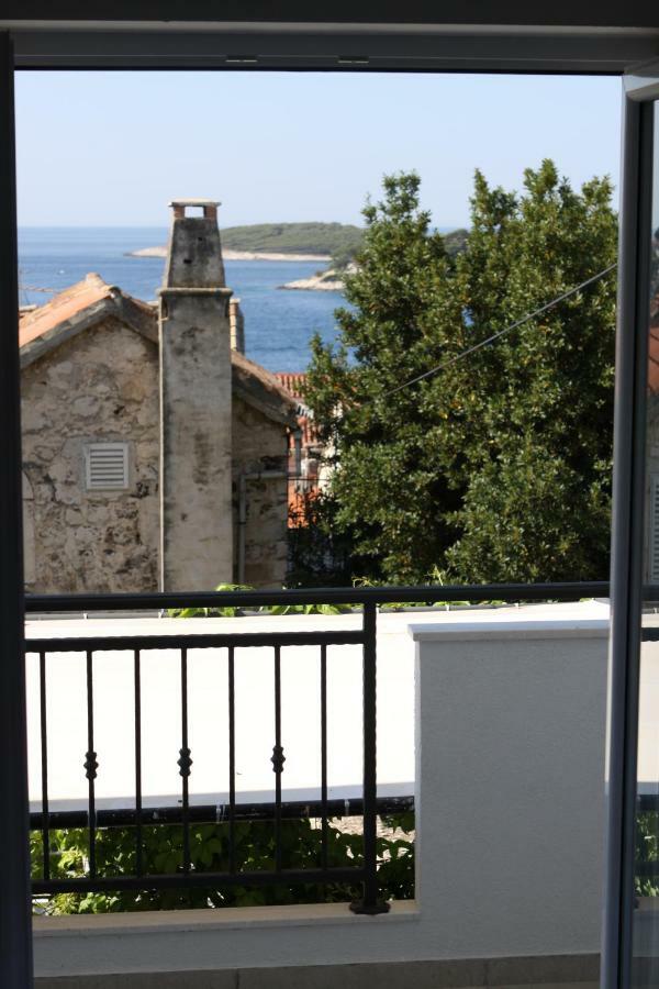 Apartments Sunset Hvar Town Exterior photo