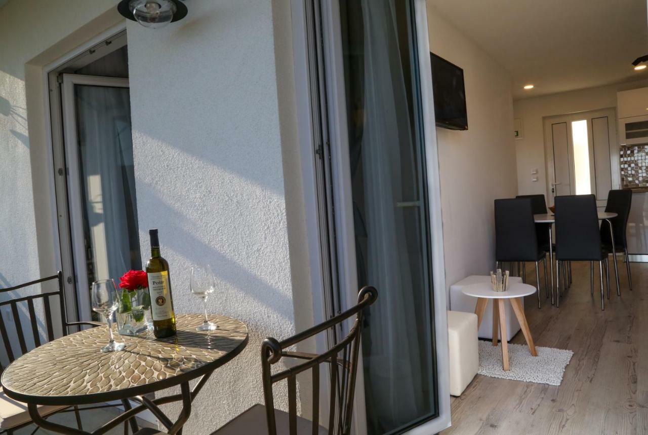 Apartments Sunset Hvar Town Exterior photo