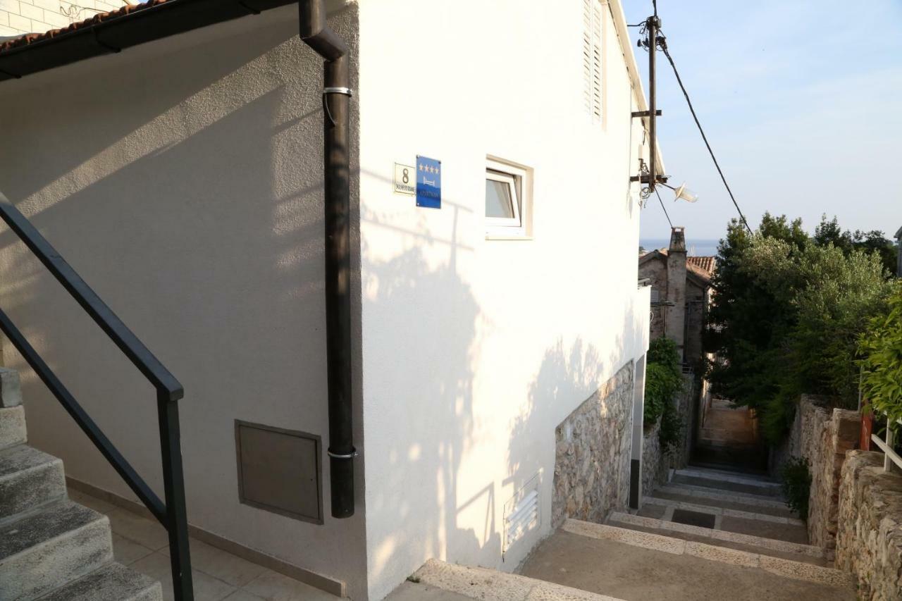 Apartments Sunset Hvar Town Exterior photo