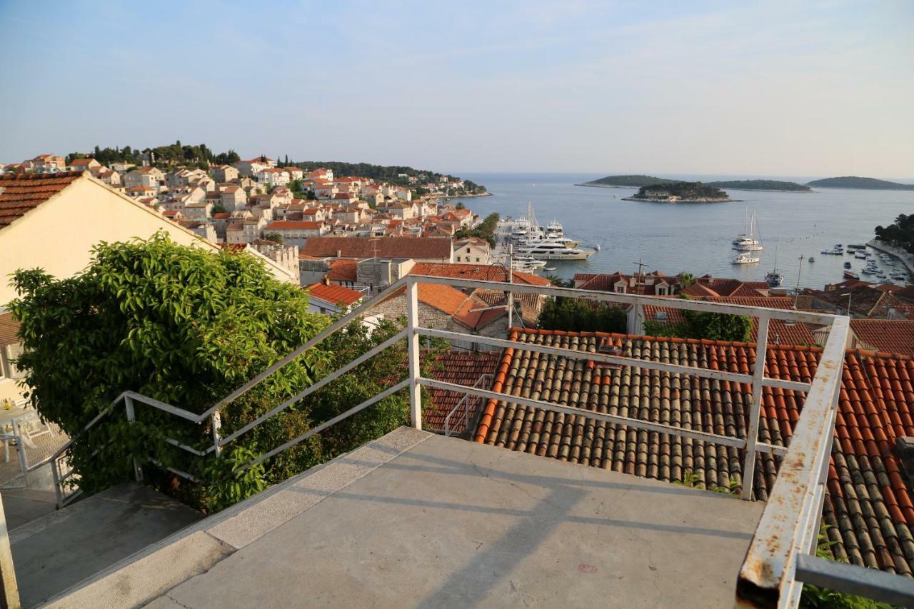 Apartments Sunset Hvar Town Exterior photo
